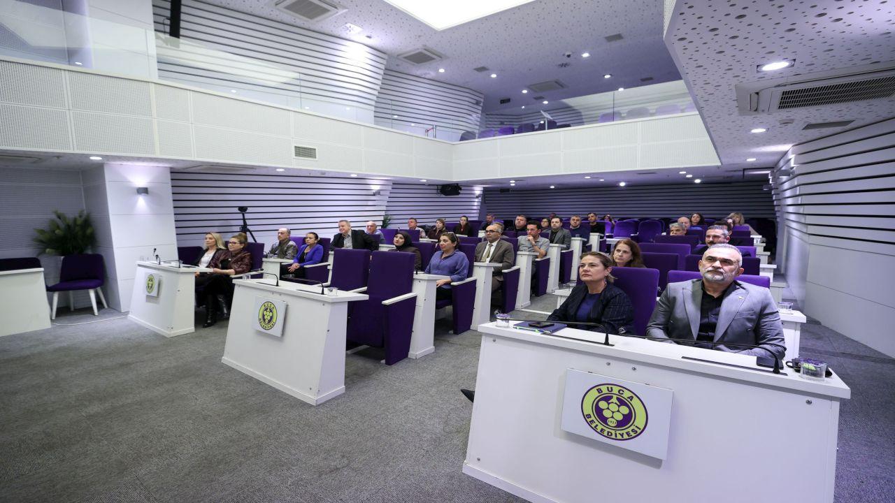 Buca’da kent yönetimi dijitalleşiyor
