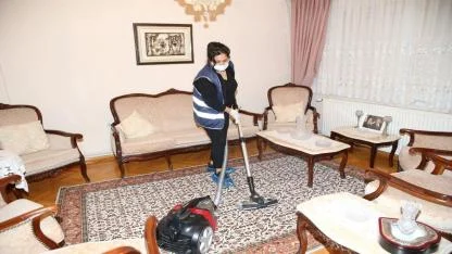 Çiğli Belediyesi’nden Gıda Kolisi Seferberliği