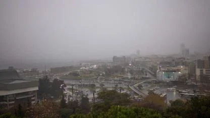 İzmir Büyükşehir Belediyesi ekipleri yağış nöbetinde