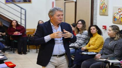 Anlatılmayanların izinde