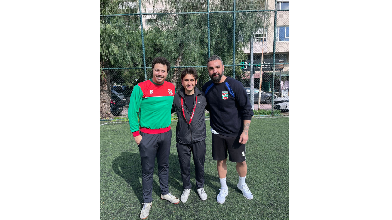 Bostanlıspor'un eski futbolcuları teknik kadroda buluştu