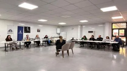 Mülakata halk girdi