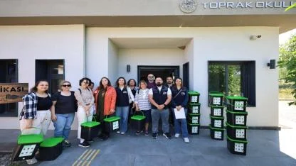 Efes tarlası yaşam köyü’nde bokaşi ev tipi kompost eğitimi düzenlendi