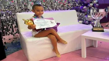 Kendi küçük, yeteneği büyük