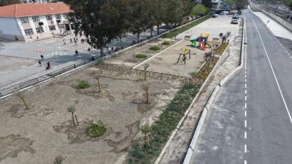 Atıl alan mahalle parkına dönüştü