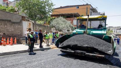 İzmir’in yollarında yoğun çalışma
