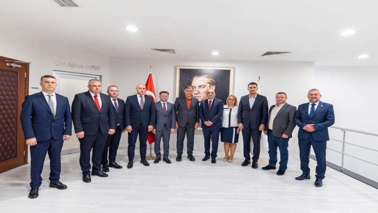 Başkan Tugay: Dostluğumuzu ortak projelerle büyütelim