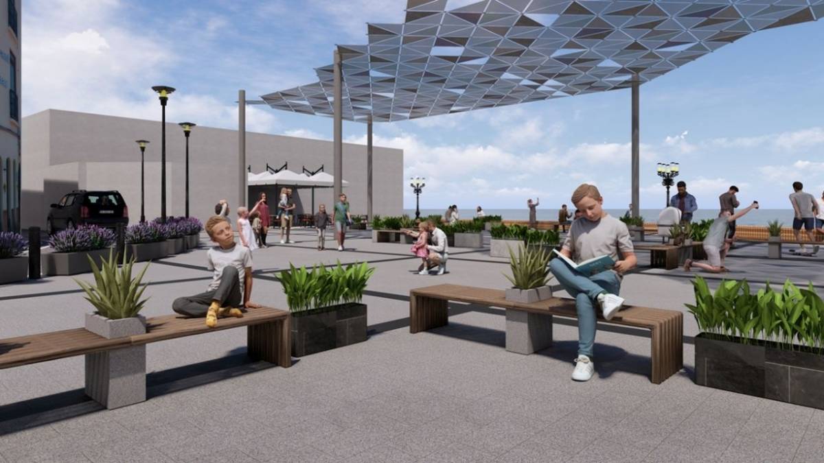 Ayvalık Denize Açılan Yeni Meydanına Kavuşuyor